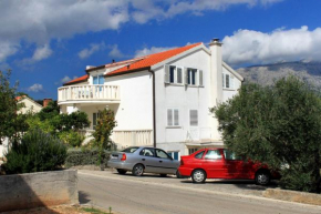 Apartments with a parking space Korcula - 4433